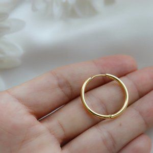 Hypoallergenic Non Tarnish Minimalist Women Earrings